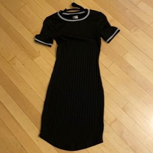 H&M DIVIDED black & white dress body con 2